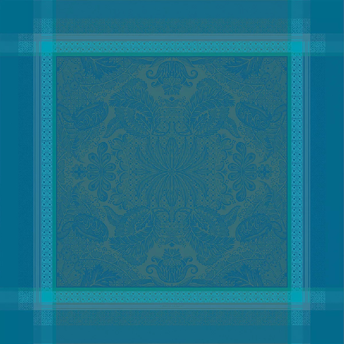 blue-100-cotton-stain-repellent-tablecloth-isaphire-emeraude (1)